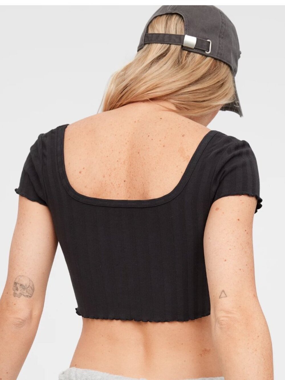 Aerie Offline Size M Groove Crop Tee Shirt Grey Ribbed Square Neck Lettuce Hem - Picture 7 of 7